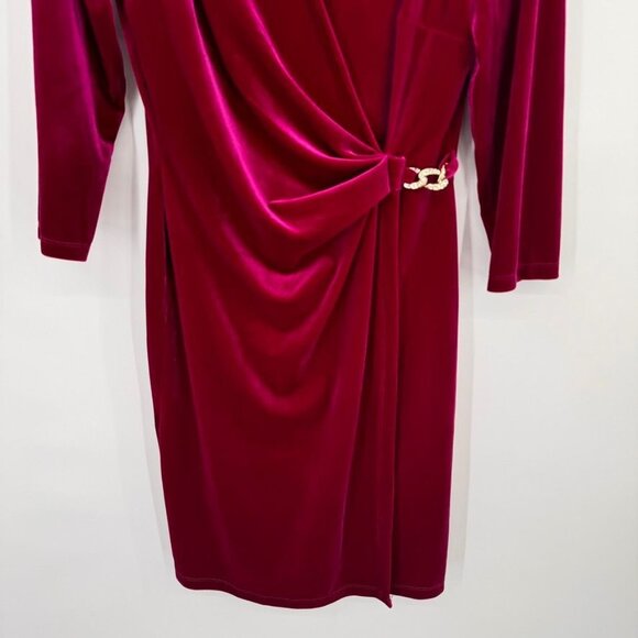 Anne Klein  Classic Wrap Stretch Velvet Dress Rhinestone Chain Buckle raspberry - Picture 9 of 16